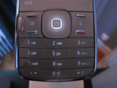 nokia n79 3 Nokia N79 il cellulare che trasmette in FM